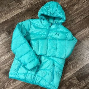 Like New - Under Armor Storm light puffer jacket - Large
